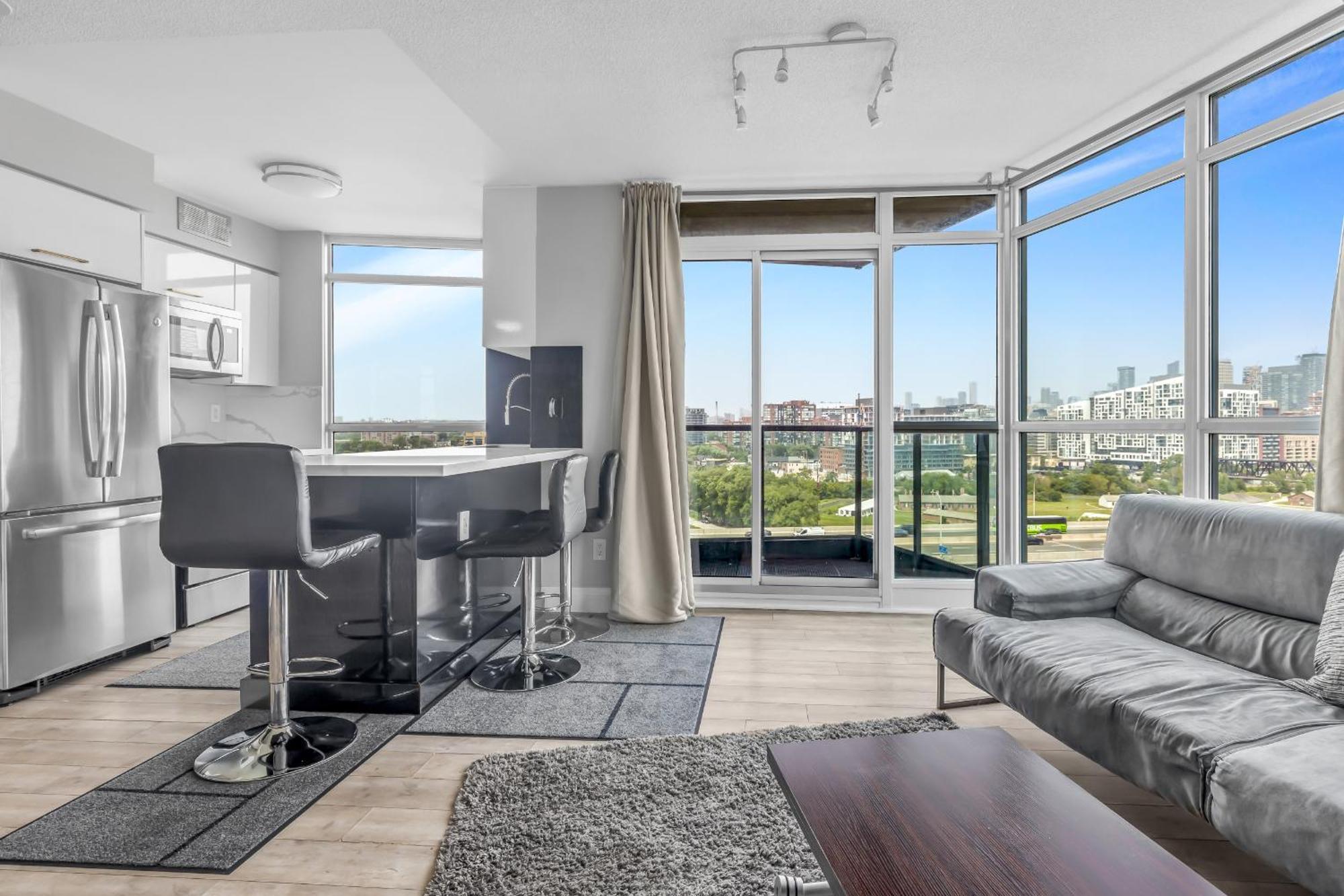 2 Bedroom Waterfront Condo Downtown W/ Free Parking トロント エクステリア 写真